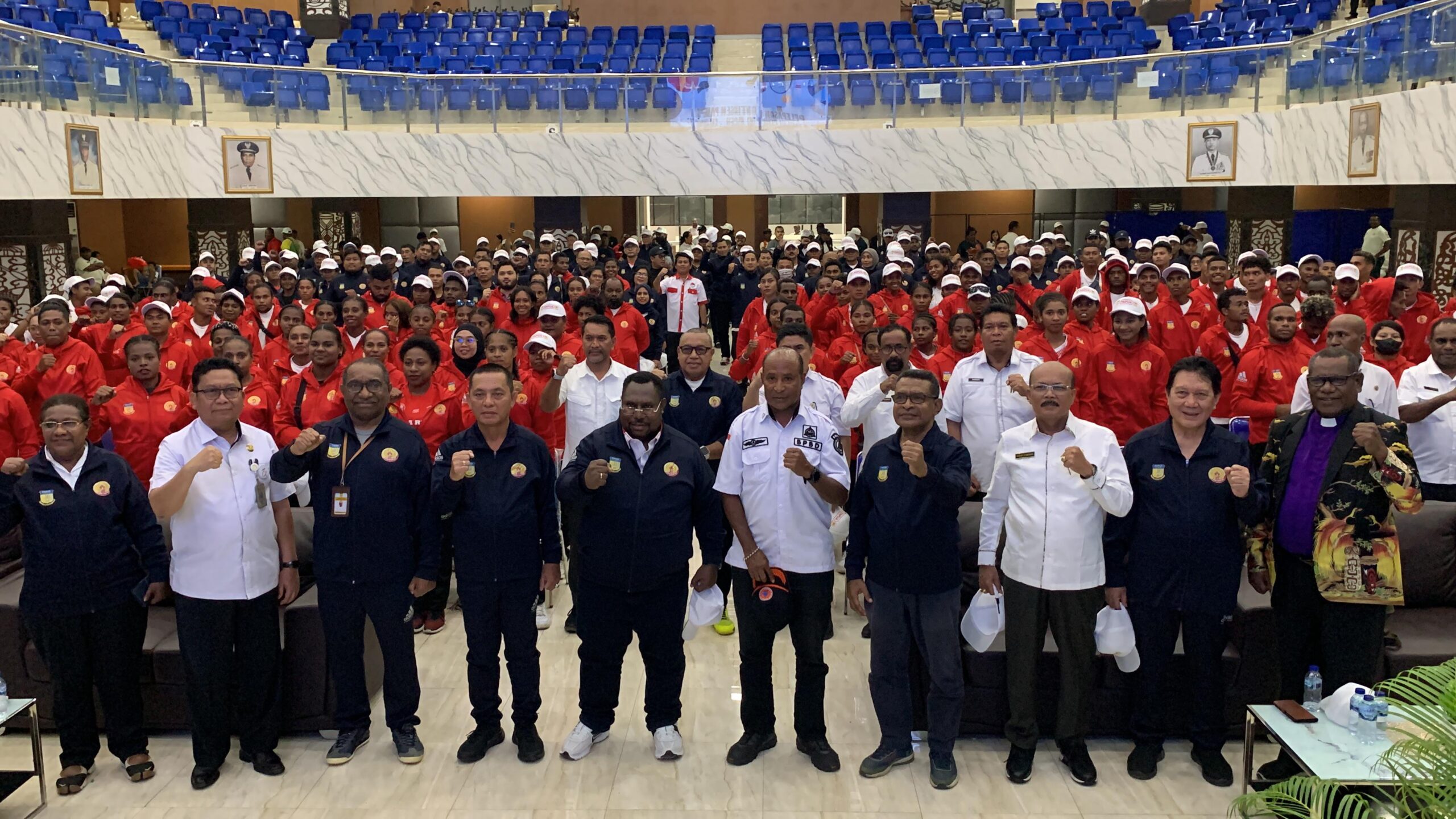 325 Atlet Papua Dilepas ke Aceh-Sumut, Gubernur: Buat Bangga Nama Papua