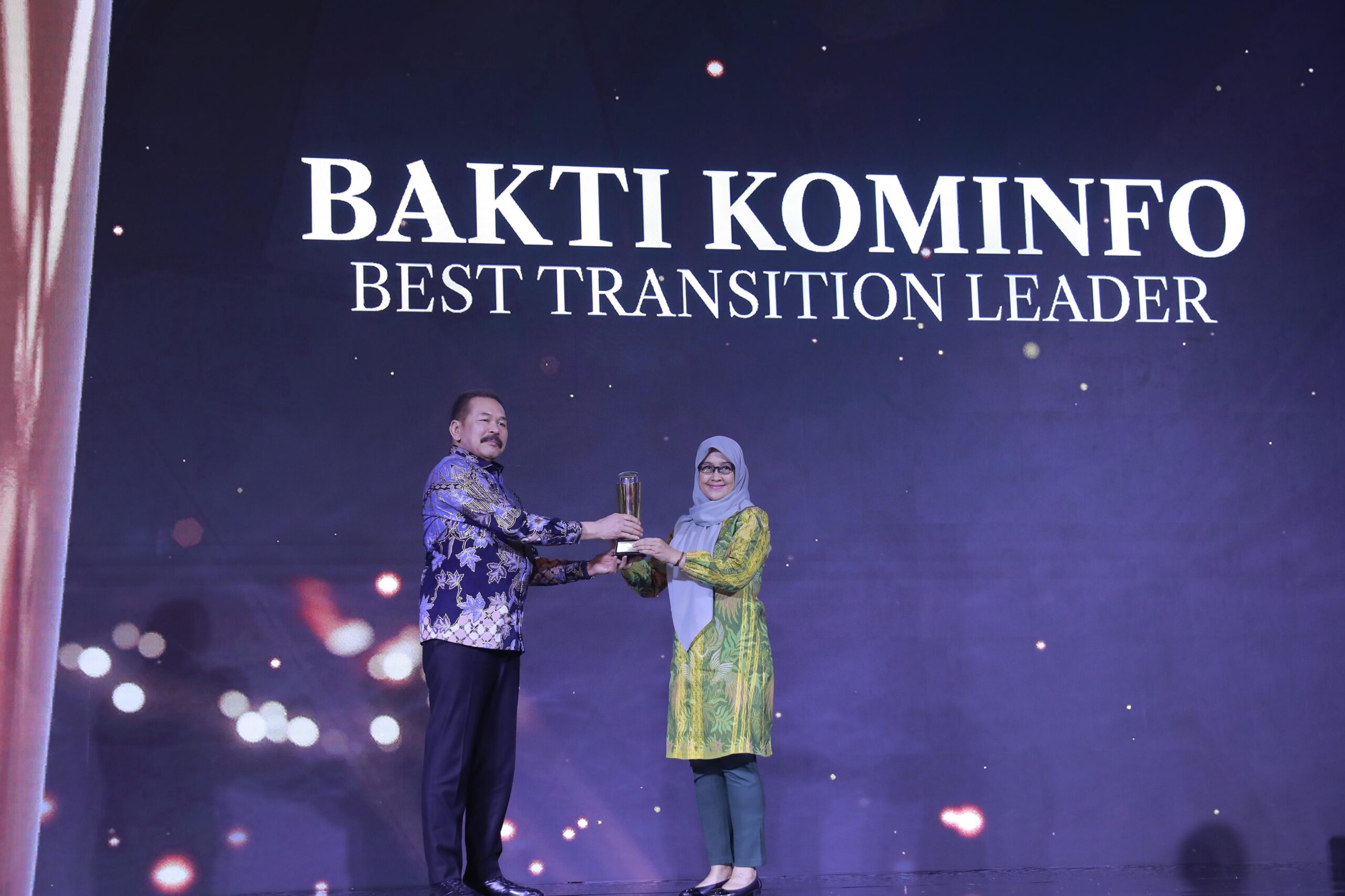 BAKTI Kominfo Raih Penghargaan Best Transition Leader GCG Awards