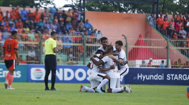 Selebrasi tim Persipura usai mencetak gol ke gawang Persibo / Dok. Media Officer Persipura