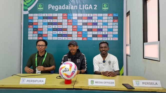 
					Persipura Berambisi Geser Posisi Persela