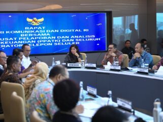 Rapat yang digelar oleh Menteri Komdigi, Meutya Hafid / Dok Komdigi