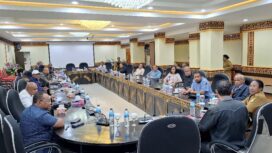 Suasana Rapat Bamus DPR Papua
