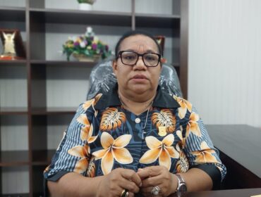 Wakil Ketua I DPR Papua, Herlin Beatrix Monim