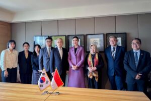 Menpar Widiyanti Putri Wardhana usai bertemu delegasi Korea Selatan / Dok Kemenparekraf.go.id