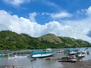 Kapal Nelayan di Labuan Bajo/ Euforia