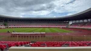 Stadion Utama Lukas Enembe / Euforia
