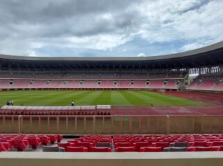 Stadion Utama Lukas Enembe / Euforia