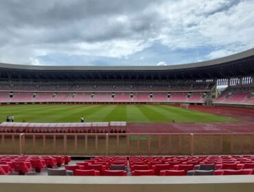 Stadion Utama Lukas Enembe / Euforia