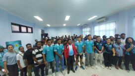 Pilar PSBS Biak foto bersama dosen dan mahasiswa FIK Uncen 