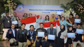 Menkomdigi, Meutya Hafid foto bersama Penerima Penghargaan ASEAN Digital Awards 2025 / dok Komdigi.go.id