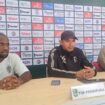 Ricardo Salampessy bersama Boaz Solossa pada konferensi pers jelang laga Persipura Jayapura vs Persipa Pati 