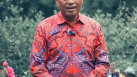 Calon Gubernur Papua, Benhur Tomi Mano - facebook