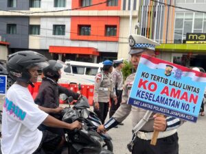 Satlantas Polresta Jayapura Kota saat menggelar operasi keselamatan cartenz - dok Polresta Jayapura Kota 