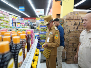 Pj Gubernur Papua, Ramses Limbong saat melakukan sidak - dok Papua.go.id