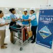 Tampak Petugas PLN sedang melayani masyarakat - dok pln.co.id