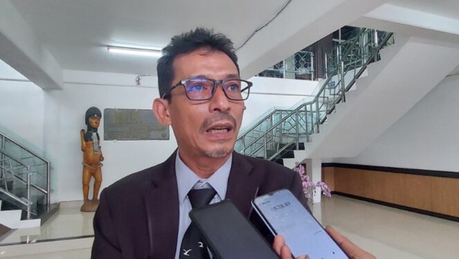 
					Kepala Dinas Kelautan dan Perikanan Papua, Iman Djuniawal