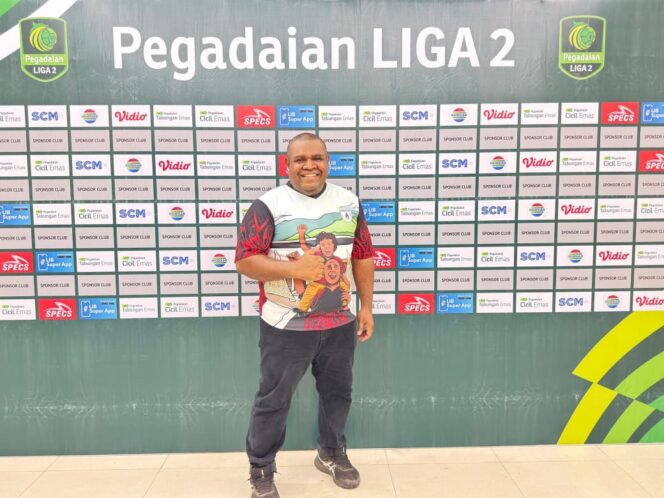 
					Ketua Panpel Persipura, Alberto Itaar