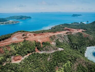 Kerusakan alam yang ditimbulkan akibat beroperasinya tambang nikel di Raja Ampat - foto Mongabay