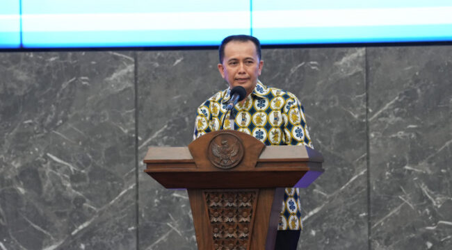 Pj Gubernur Papua, Agus Fatoni