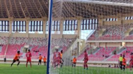 Skuad Persipura saat berlatih di Stadion Lukas Enembe 