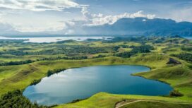 Pemandangan alam indah Kabupaten Jayapura - dok Kemenparekraf