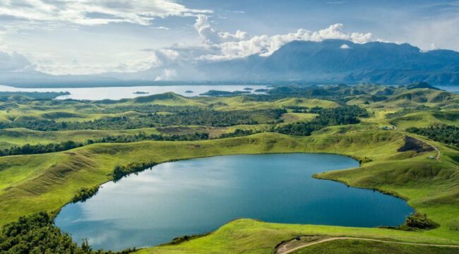 Pemandangan alam indah Kabupaten Jayapura - dok Kemenparekraf