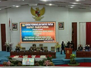 Rapat Paripurna Penyampaian Lapor Hasil Reses Tahap II DPR Papua