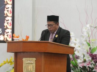 H. Jayakusuma menyampaikan pendapat akhir Fraksi Golkar