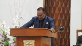 Penyampaian pendapat akhir oleh Fraksi PDI Perjuangan 