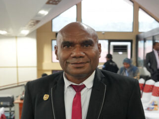 Plt Kepala Dinas Sosial, Kependudukan dan Catatan Sipil Provinsi Papua, Djong H. Makanuay / dok Papua.go.id