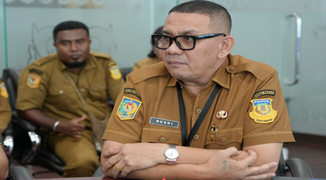 Plt Kepala BPKAD, Rusdianto Abu / dok Papua.go.id