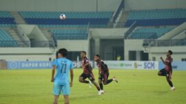 Pemain Persipura melakukan selebrasi 