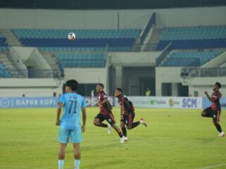 Pemain Persipura melakukan selebrasi 