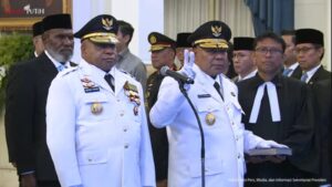 Matius D. Fakhiri dan Aryoko Rumaropen resmi dilantik sebagai Gubernur dan Wakil Gubernur Papua periode 2025-2030 