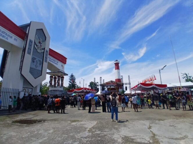 
					Pebatasan Indonesia- Papua Nugini jadi tuan rumah Border Trade Fair 2025 / euforia.id