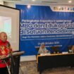 Wagub Papua, Aryoko Rumaropen saat membuka pelatihan peningkatan kapasitas implementasi MBG dan edukasi gizi bagi tim pembina Usaha Kesehatan Sekolah/Madrasah (UKS/M) / Istimewa