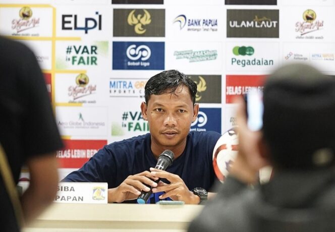 
					Pelatih Persiba Balikpapan, M. Nasuha