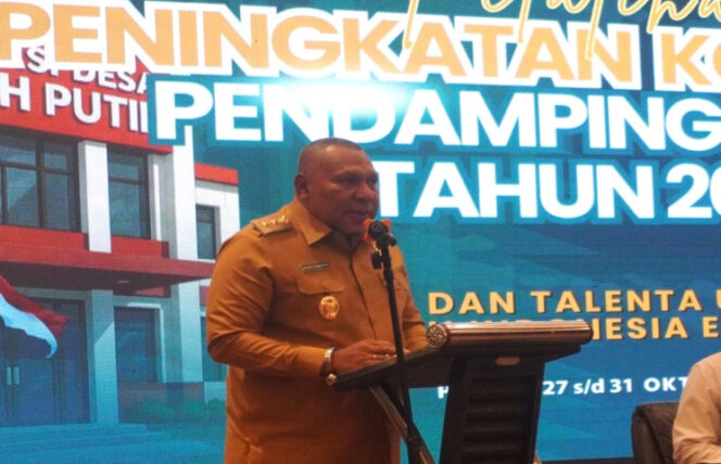 
					Wakil Gubernur Provinsi Papua, Aryoko Rumaropen / Papua.go.id