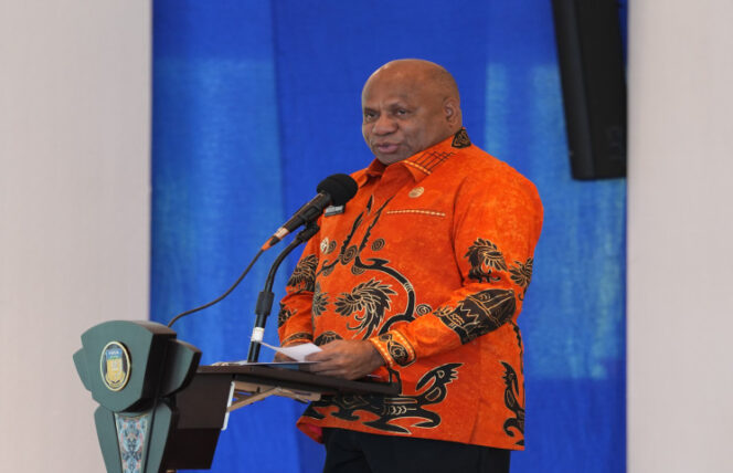 
					Gubernur Papua, Matius Fakhiri / dok Papua.go.id