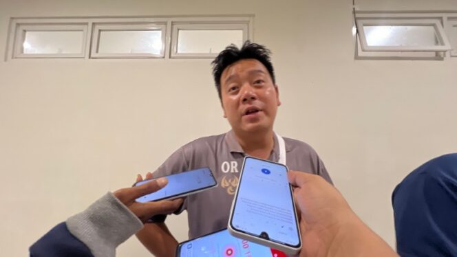 
					Manajer Persipura, Owen Rahadian