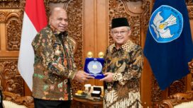 Gubernur Papua, Matius Fakhiri bersama Mendikdasmen, Abdul Mu'ti / istimewa