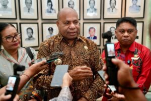 Gubernur Papua, Matius D. Fakhiri 