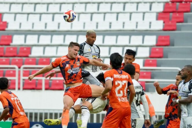 
					Kendal Tornado Patahkan Rekor Unbeaten dan Clean Sheet Persipura