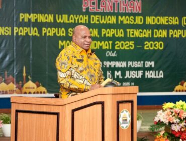 Gubernur Papua, Matius Fakhiri / Istimewa