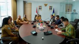 Pertemuan Gubernur Papua dengan Itjen Kemendagri / Istimewa