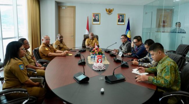 Pertemuan Gubernur Papua dengan Itjen Kemendagri / Istimewa