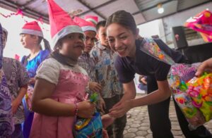 Sukacita Natal, Indosat Berbagi Kasih dengan Anak-Anak dari Komunitas Rentan