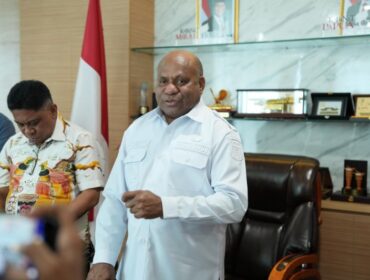 Gubernur Papua, Matius D. Fakhiri / Istimewa