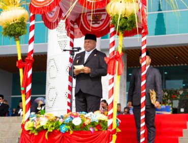 Gubernur Papua, Matius Fakhiri / Istimewa