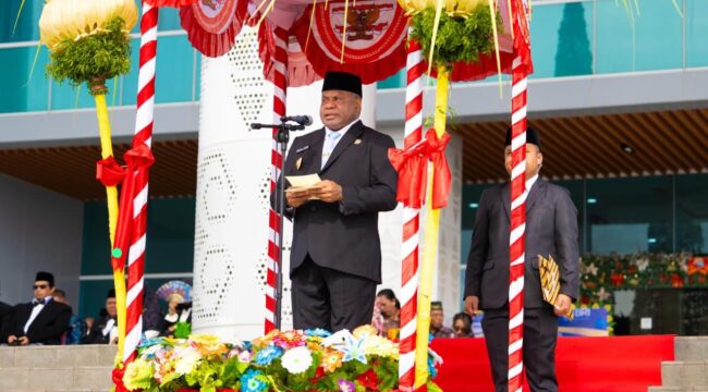 Gubernur Papua, Matius Fakhiri / Istimewa